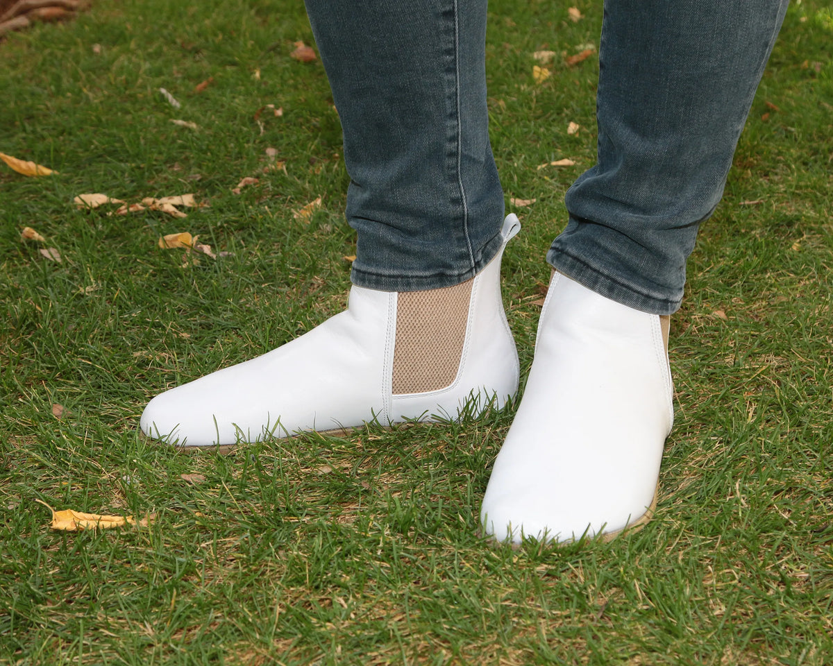 Smooth Barefoot Chelsea Boots Shoes – Classic Sole — Leather Sole – White