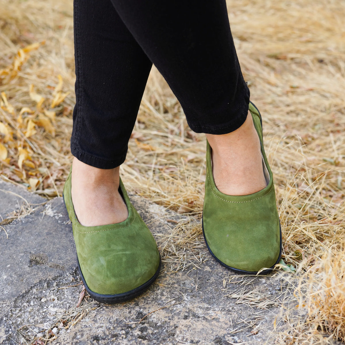 Nubuck Barefoot Ballet Shoes – 6 mm Rubber Sole – Green
