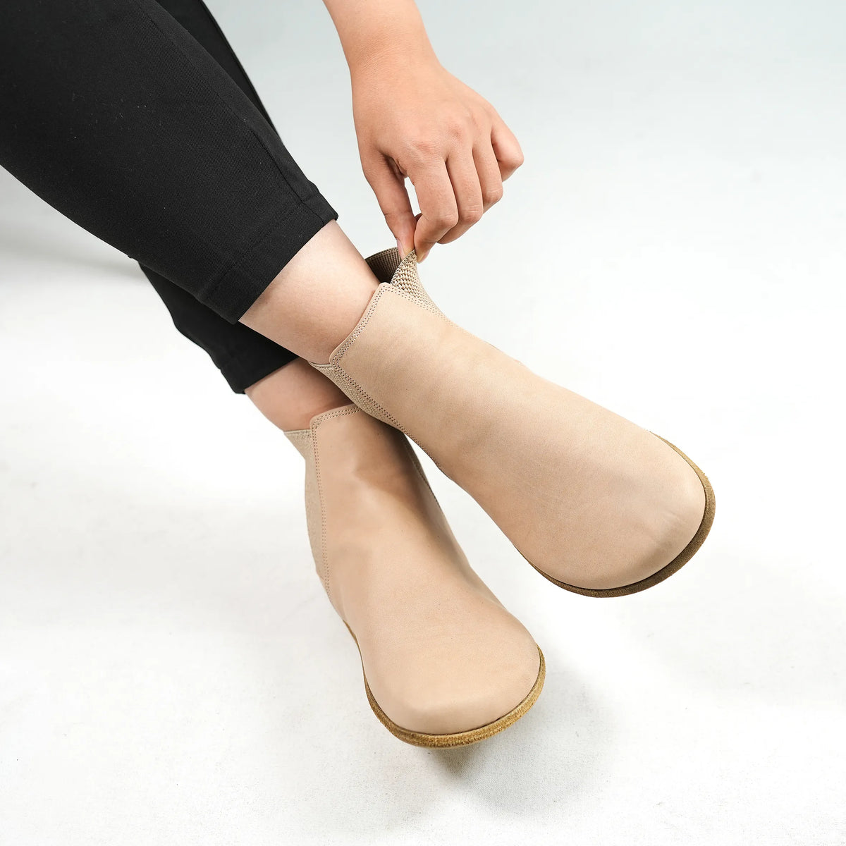 Crazy Barefoot Chelsea Boots Shoes – Classic Sole — Leather Sole – Undyed Crust