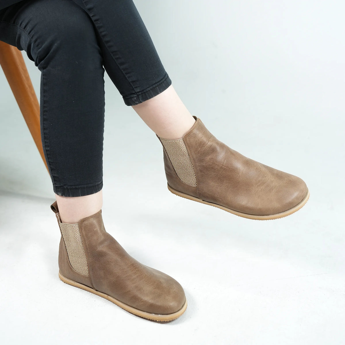 Crazy Barefoot Chelsea Boots Shoes – Eva Outsole – Beige Bizon