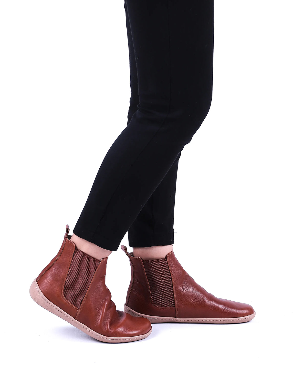 Smooth Barefoot Chelsea Boots Shoes – 6mm Rubber Sole – Brown