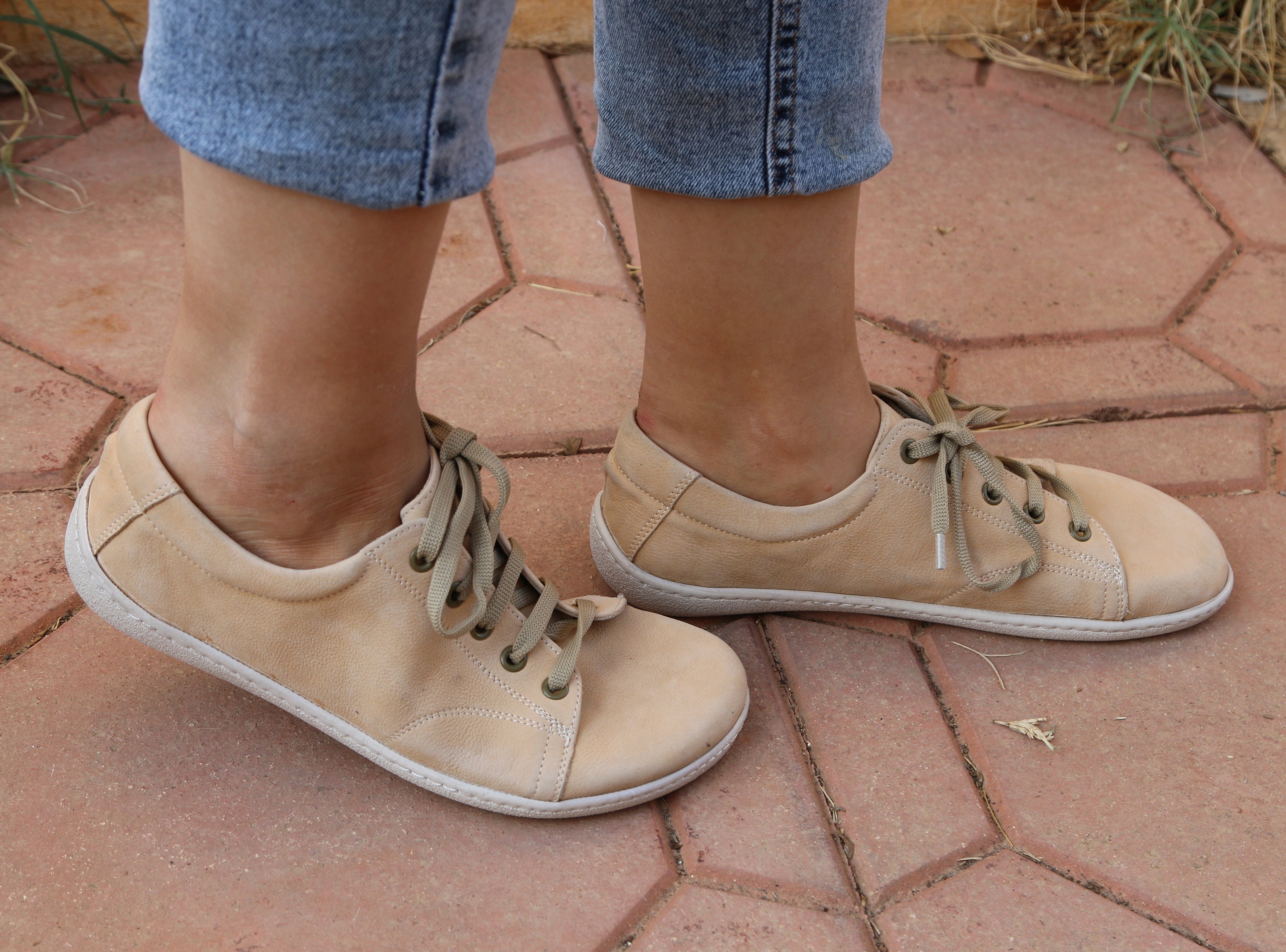Cream SNEAKER Wide Barefoot Shoes Nubuck Leather Handmade 6mm Rubber Outsole 