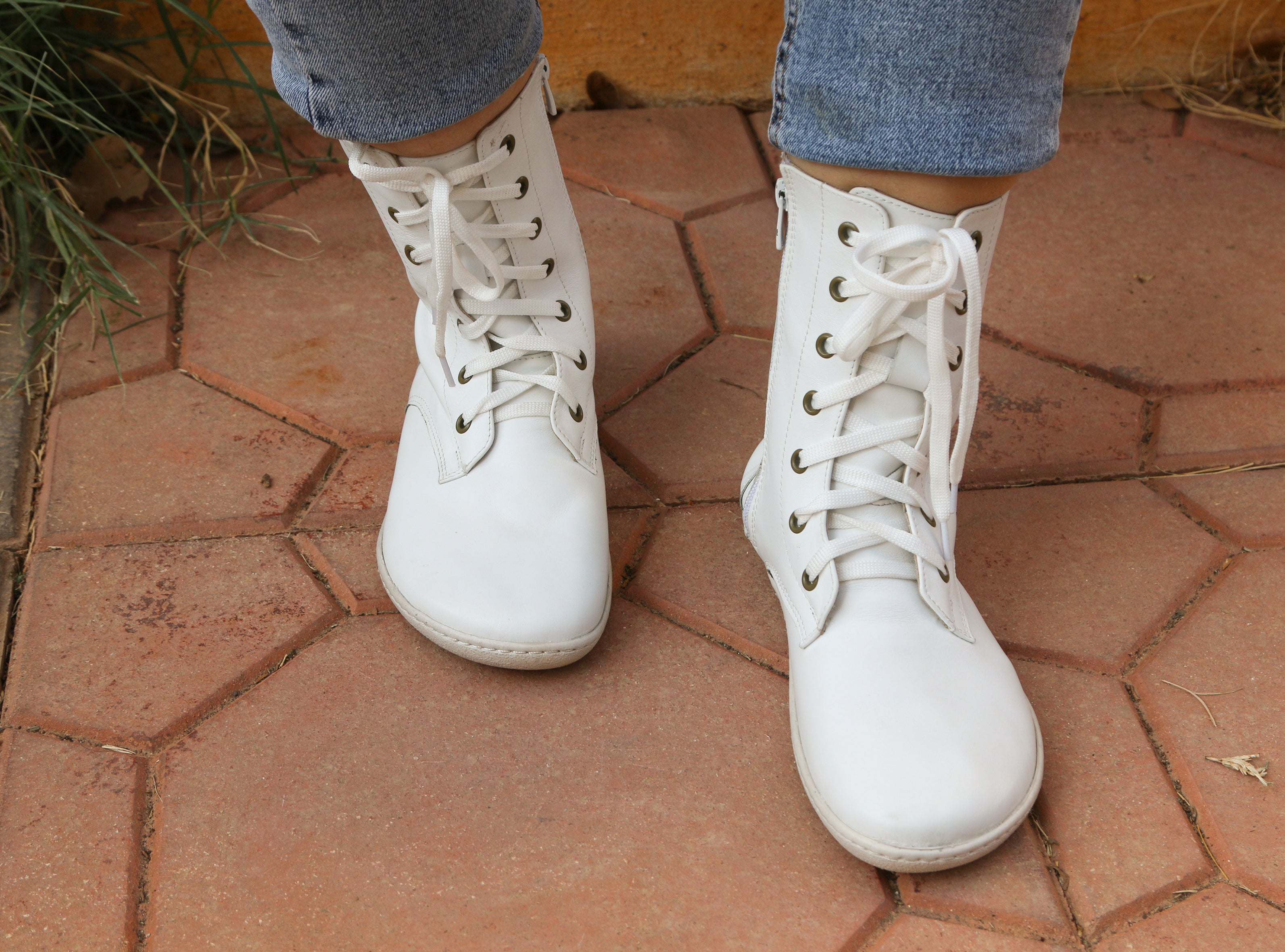 White Long Zipper Boots Wide Barefoot Shoes Smooth Leather Handmade 6mm Rubber Outsole