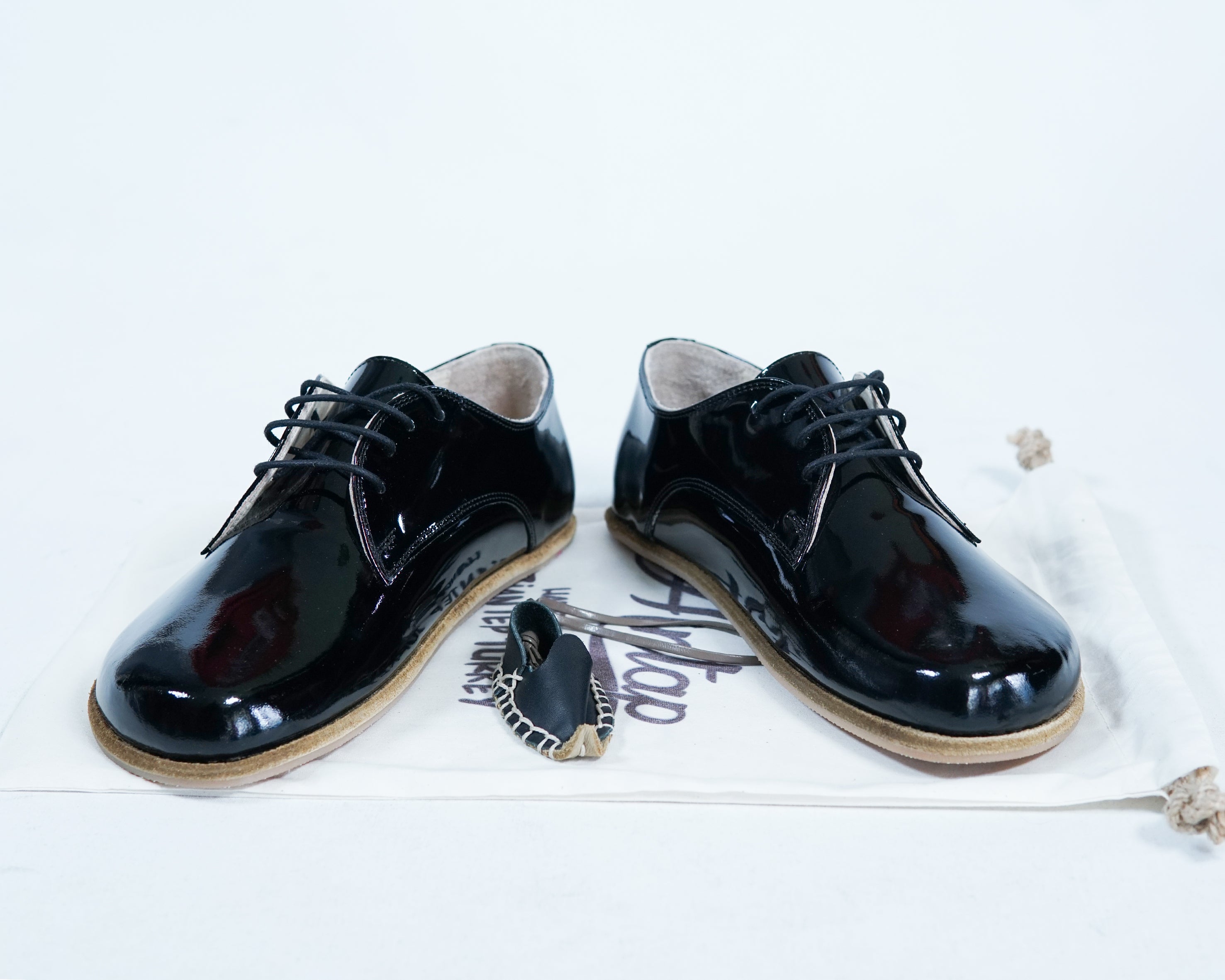 Black Oxford Wide Barefoot Patent Leather Handmade Shoes