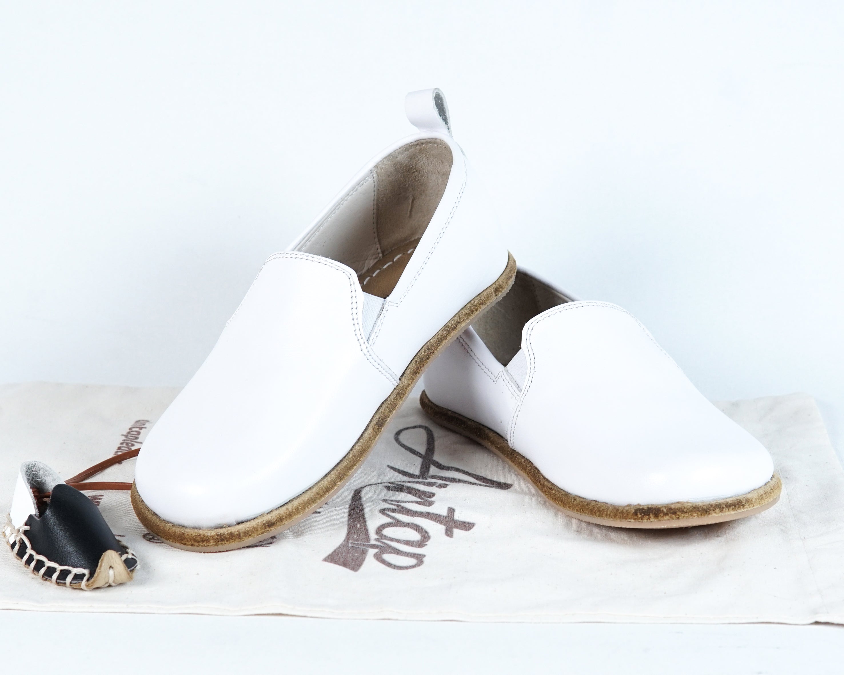 White Kids Slip-On Wide Barefoot Shoes Smooth Leather Handmade Leather & Rubber Sole 
