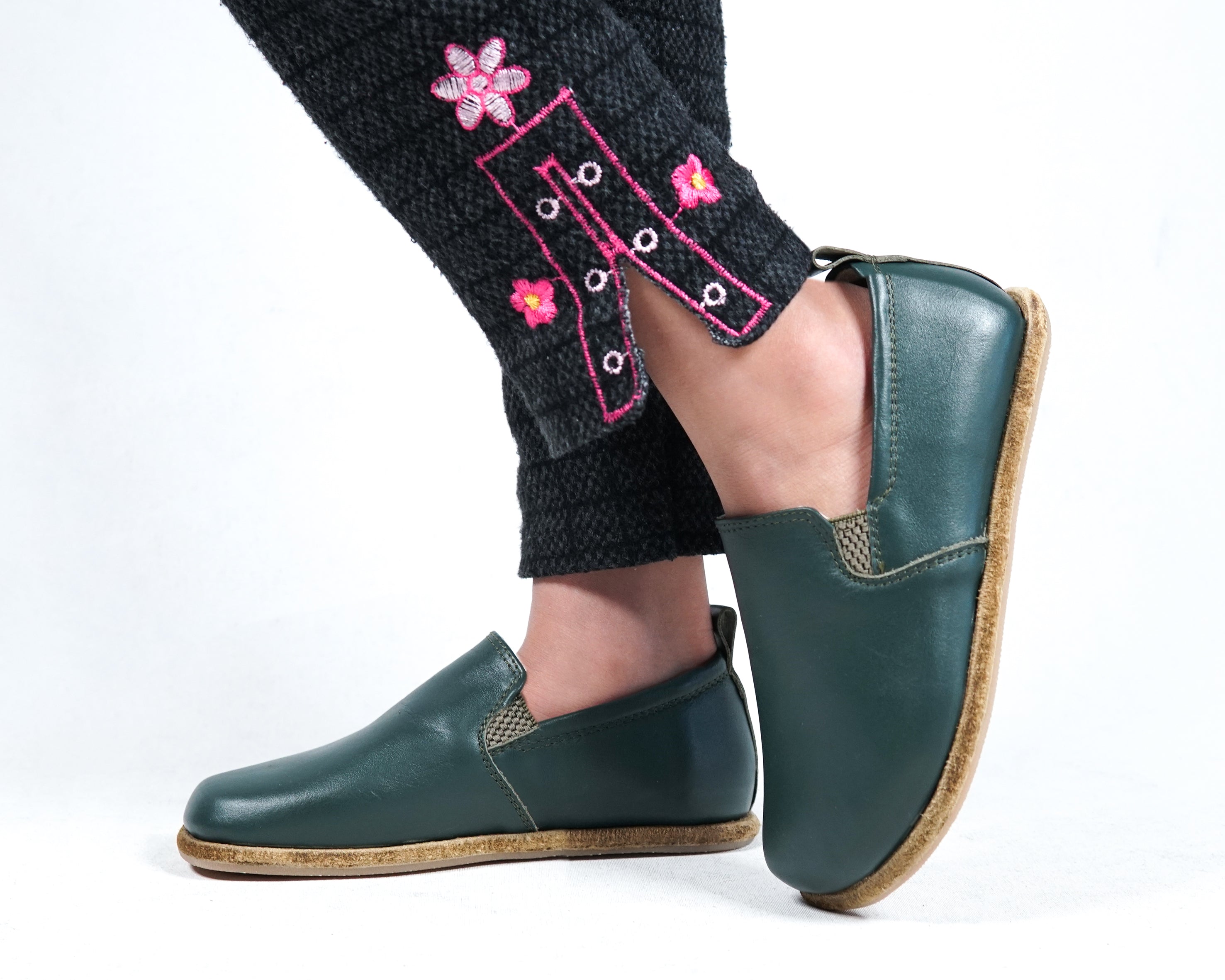 Green Kids Slip-On Wide Barefoot Shoes Smooth Leather Handmade Leather & Rubber Sole 