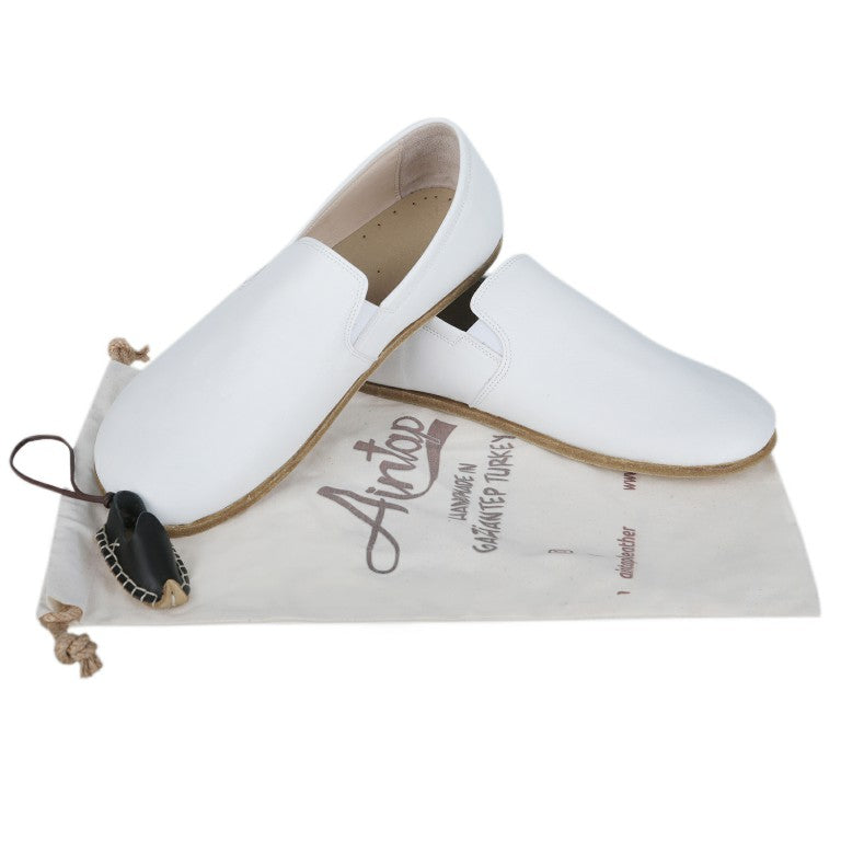 White Slip-On Wide Barefoot Smooth Leather Handmade Classic Shoes