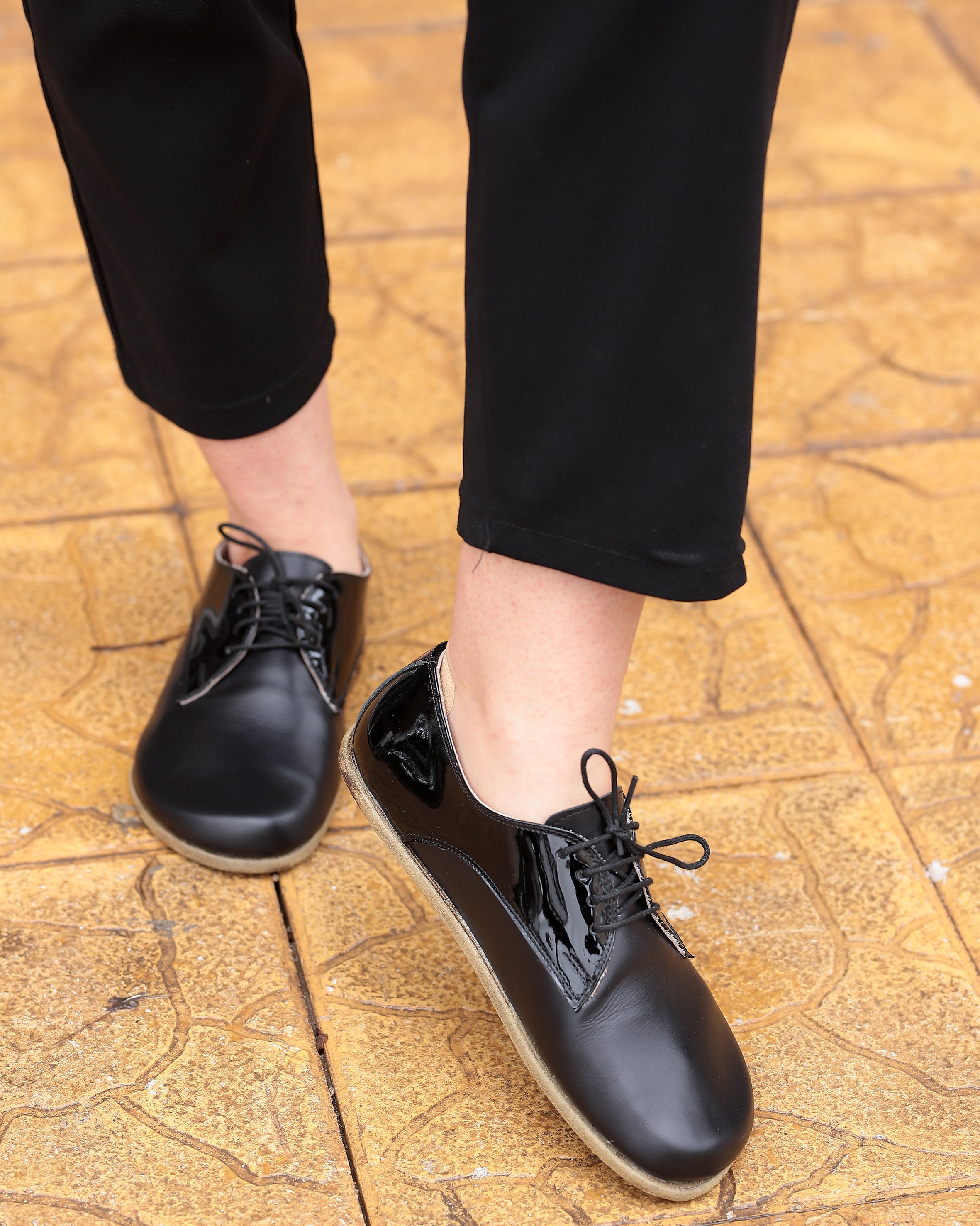 Matte and Glossy Black Oxford Wide Barefoot Patent Leather Handmade Shoes