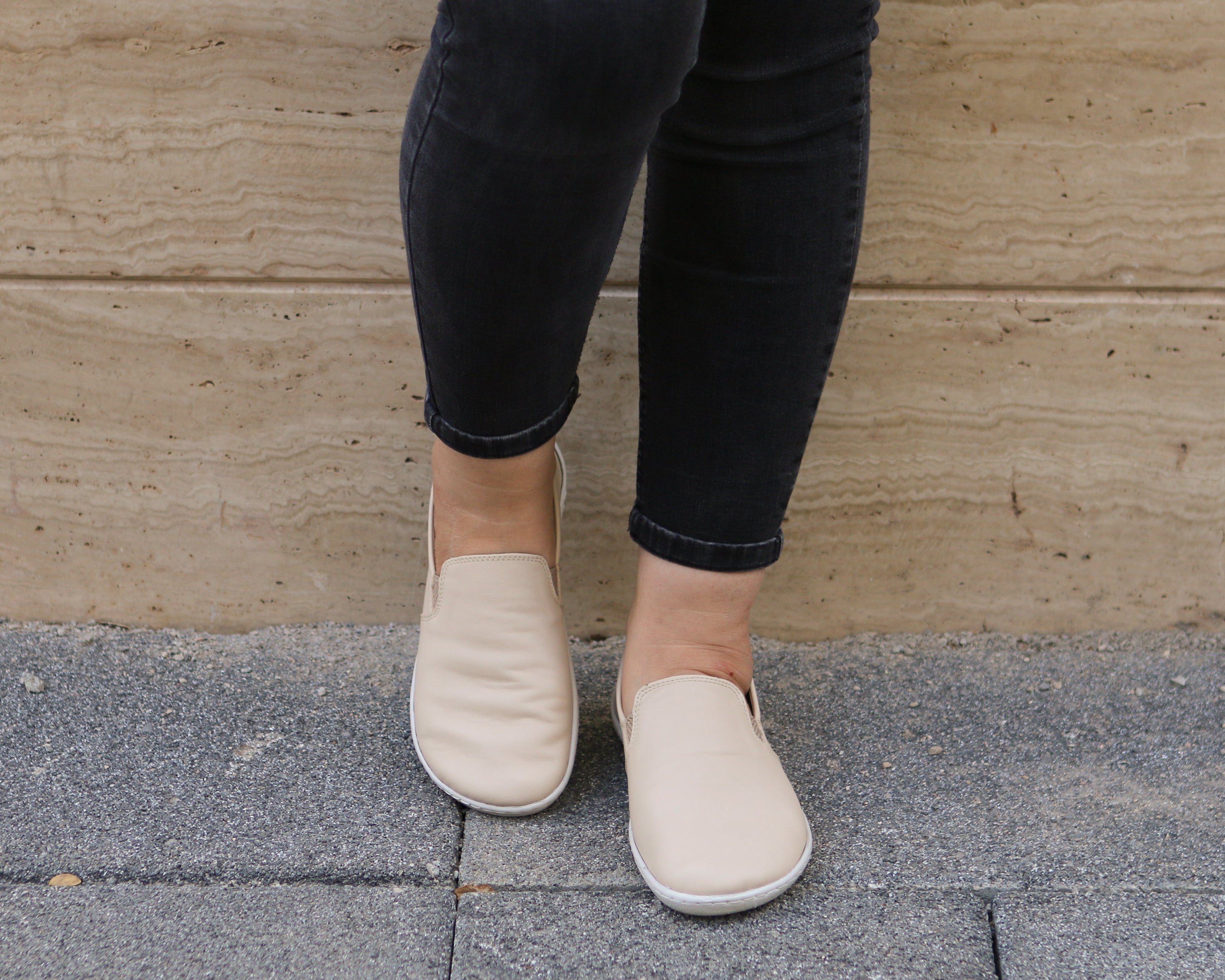 Cream Slip-On Wide Barefoot Shoes Smooth Leather Handmade 6mm Rubber Outsole 