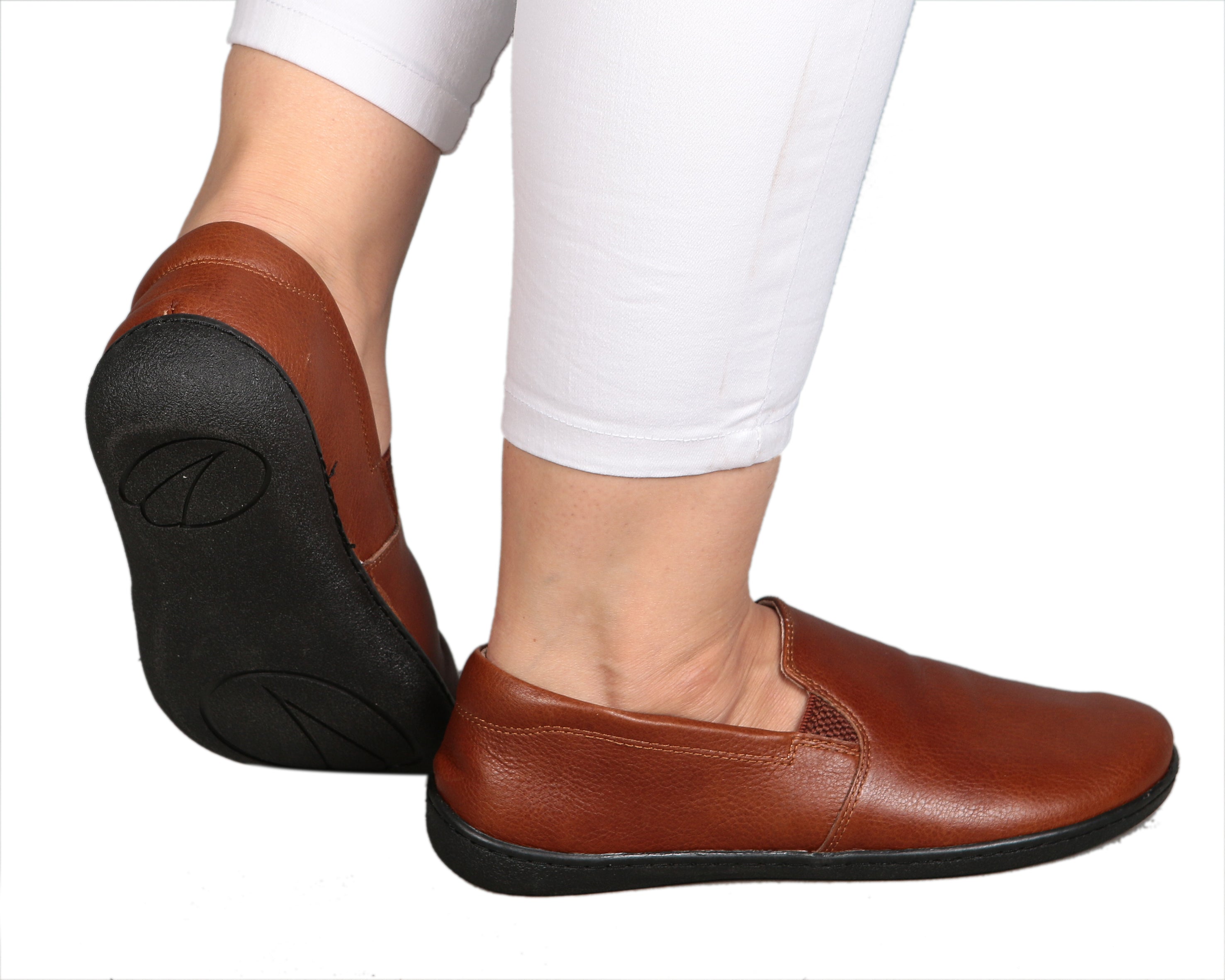 Brown Slip-On Wide Barefoot Shoes Smooth Leather Handmade 6mm Rubber Outsole 
