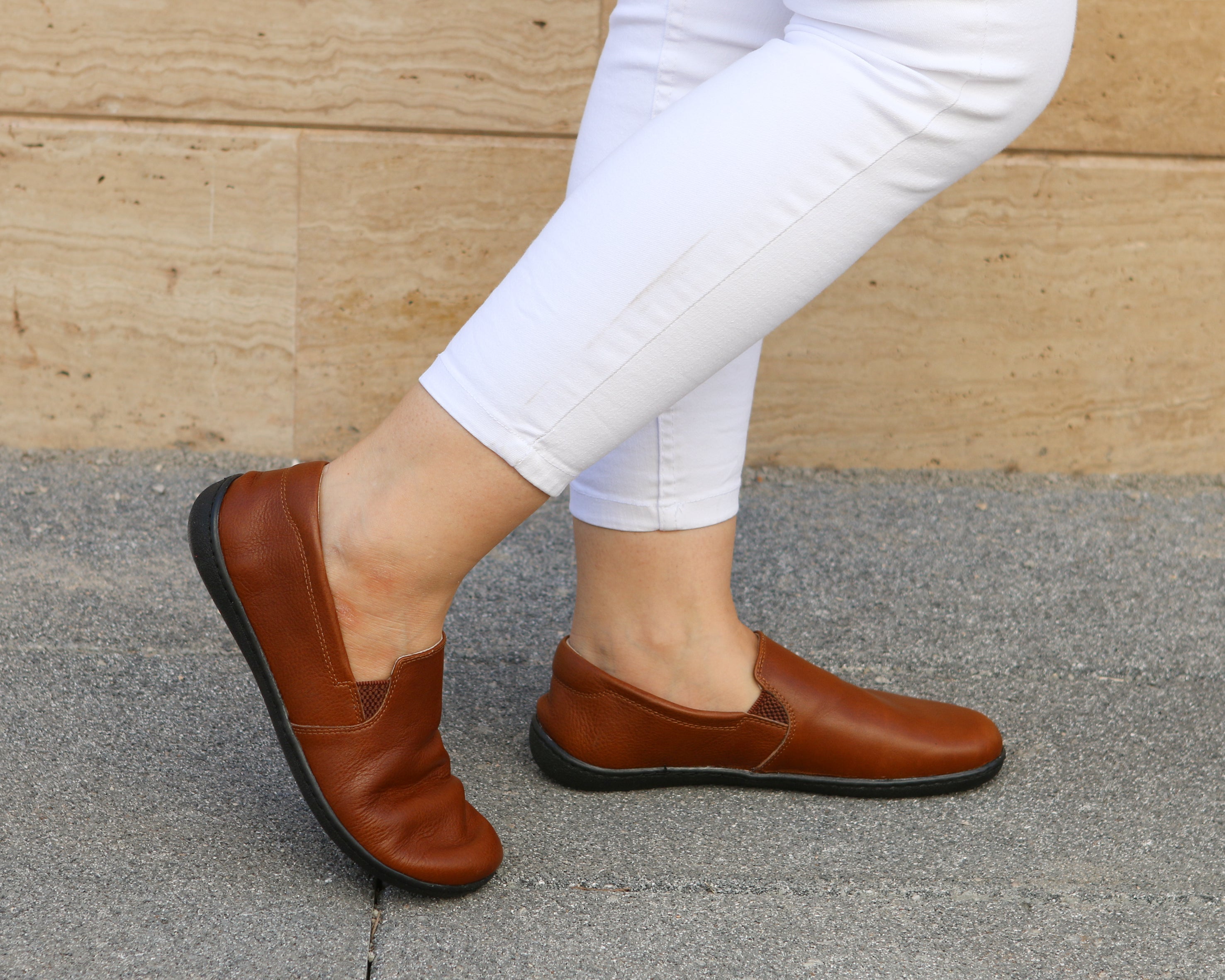 Brown Slip-On Wide Barefoot Shoes Smooth Leather Handmade 6mm Rubber Outsole 