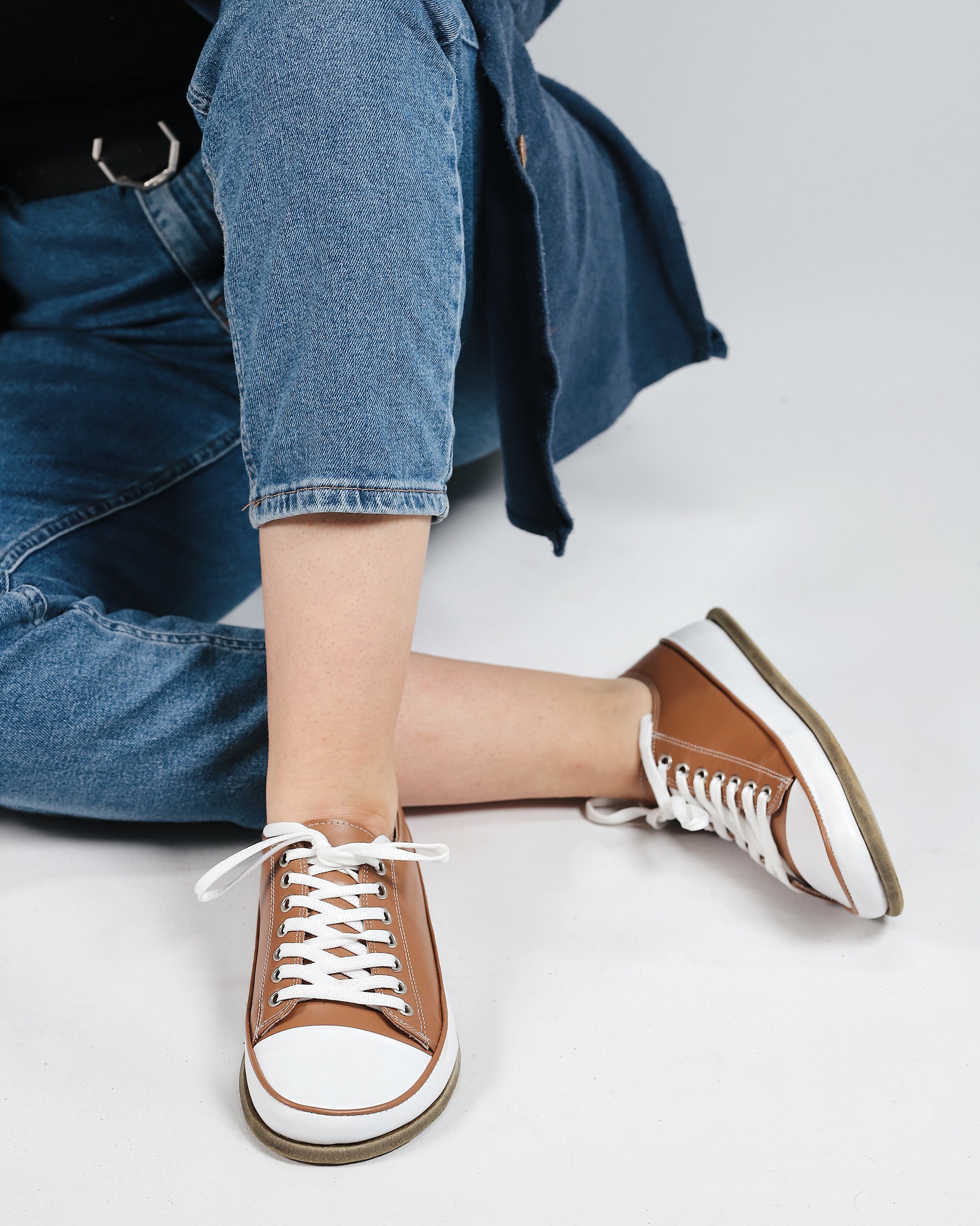 Tan Converse Style Wide Barefoot Smooth Leather Handmade Shoes 