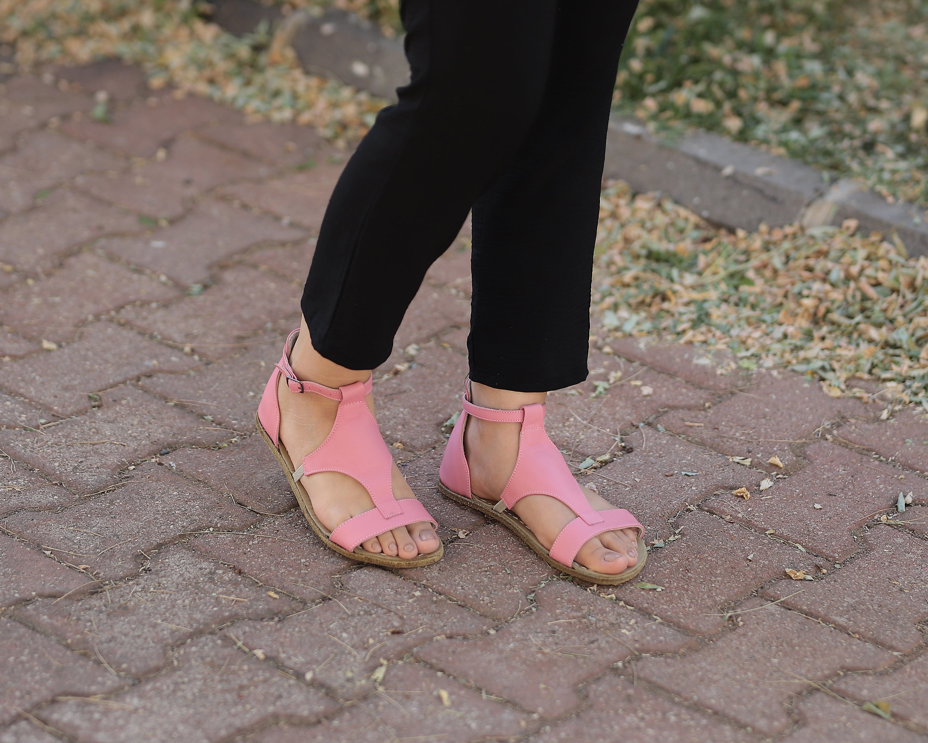 Pink Women Buckle Slipper Wide Barefoot Smooth Leather Handmade 