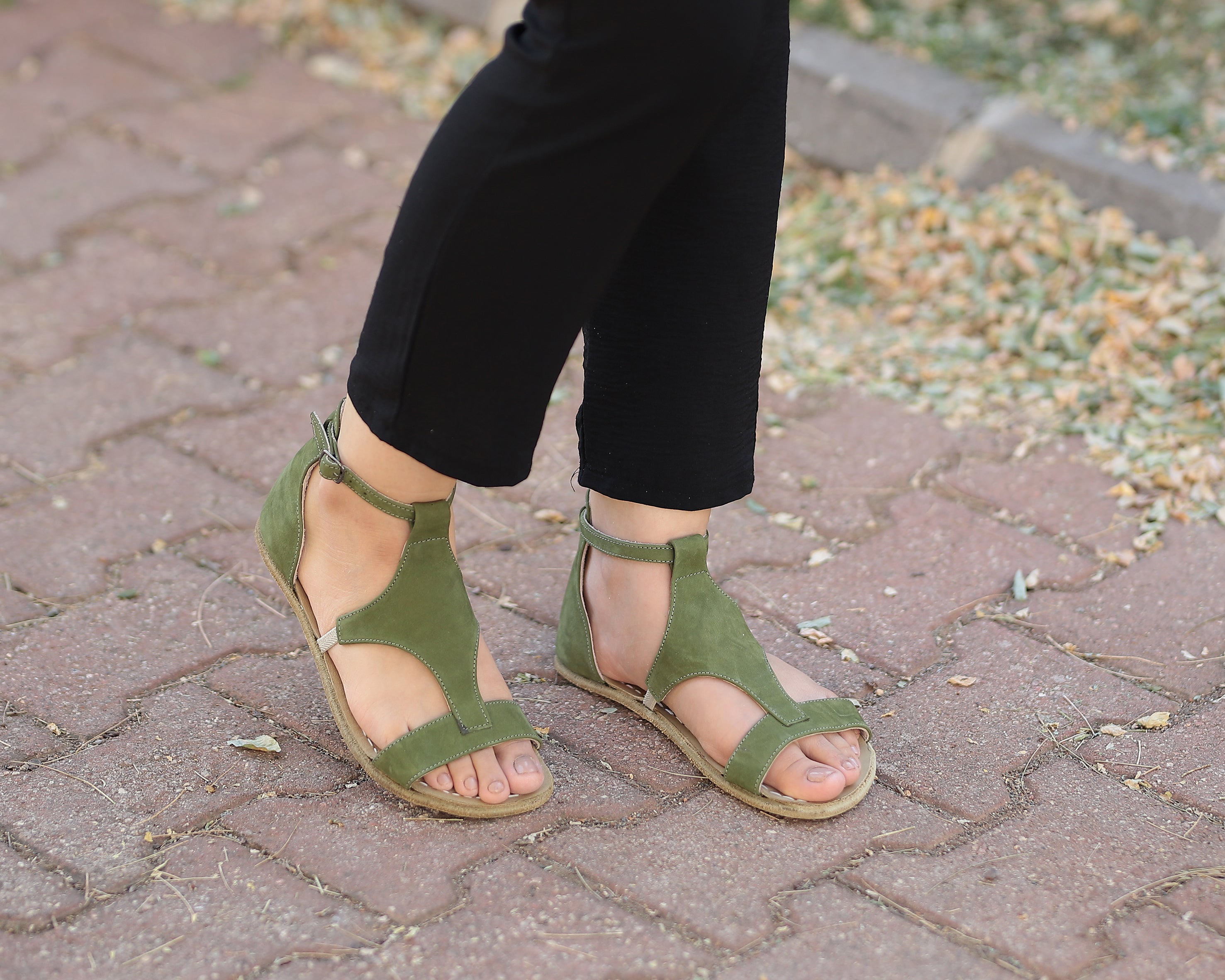 Green Women Buckle Slipper Wide Barefoot Nubuck Leather Handmade 