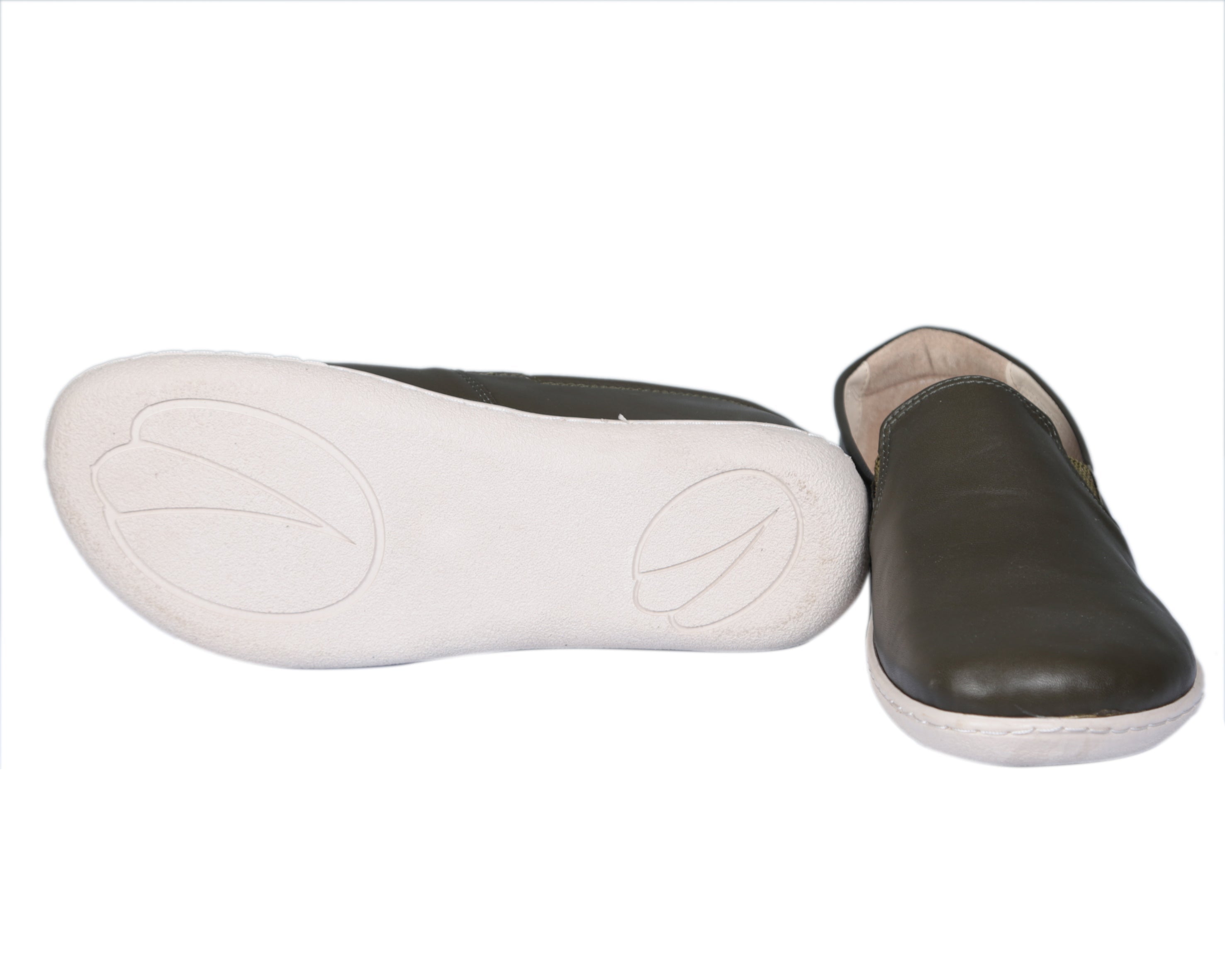 Green Slip-On Wide Barefoot Shoes Smooth Leather Handmade 6mm Rubber Outsole 