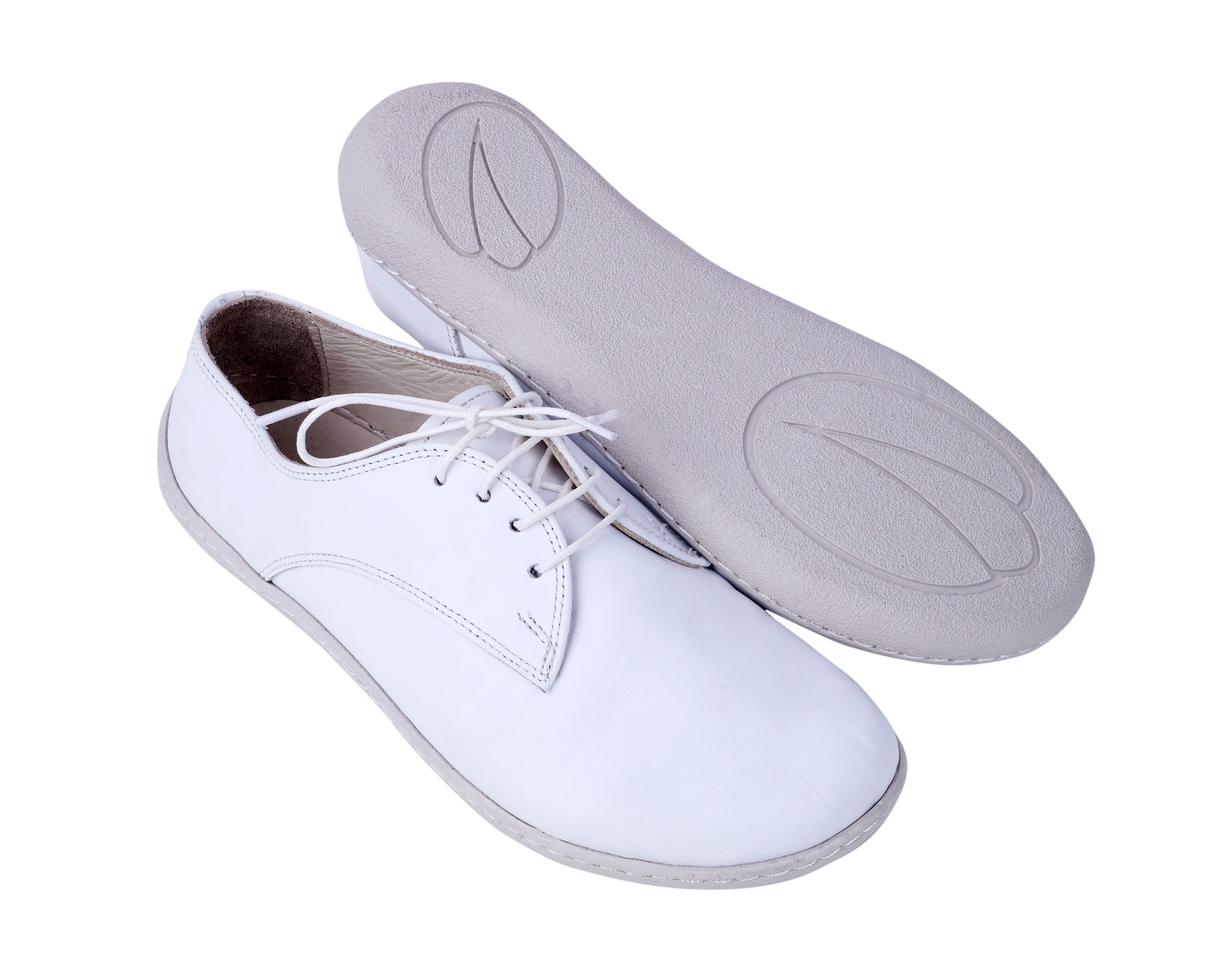 White Oxford Wide Barefoot Shoes Smooth Leather Handmade 6mm Rubber Outsole