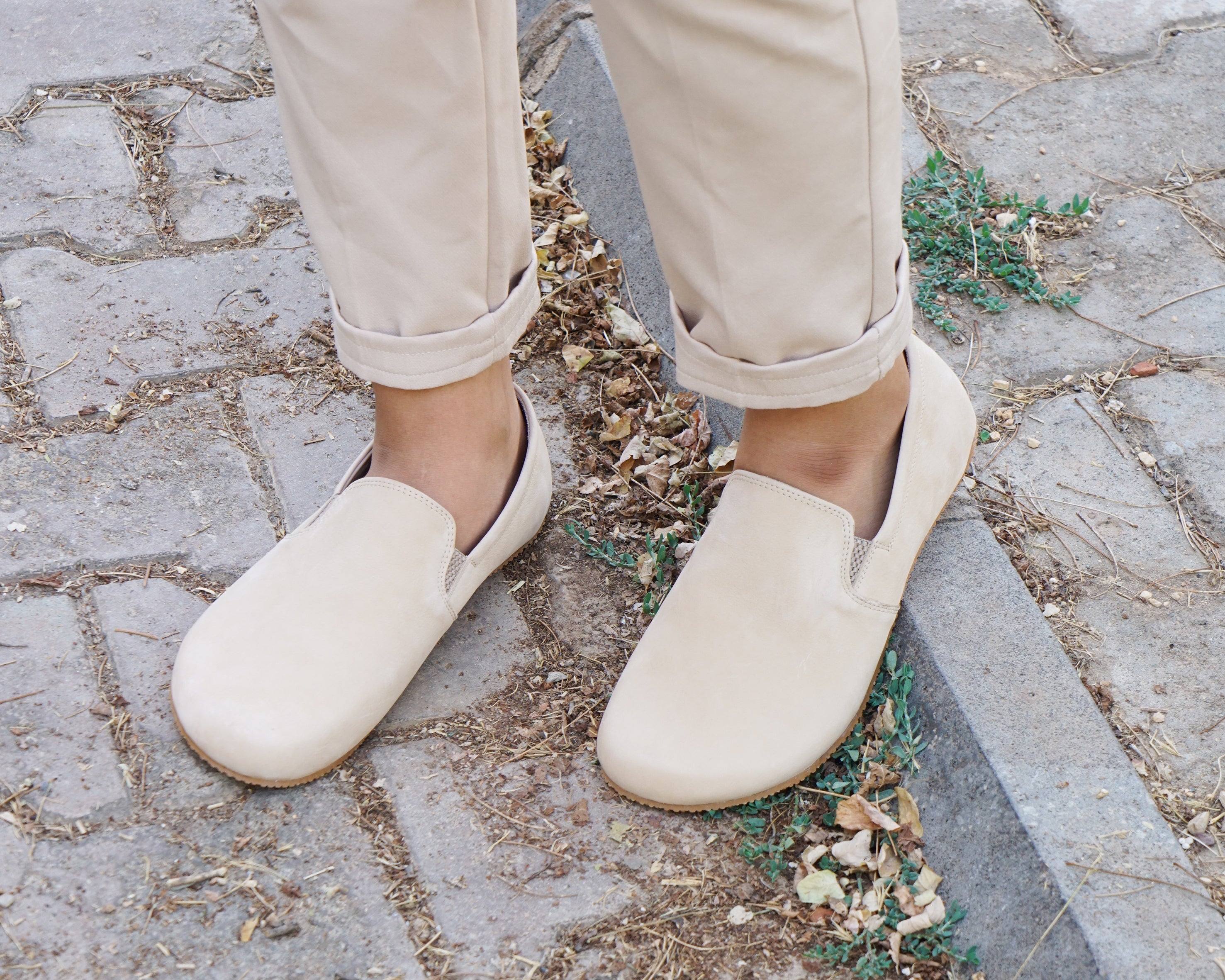 Cream Slip-On Wide Barefoot Shoes Nubuck Leather Handmade 4mm Rubber Outsole 