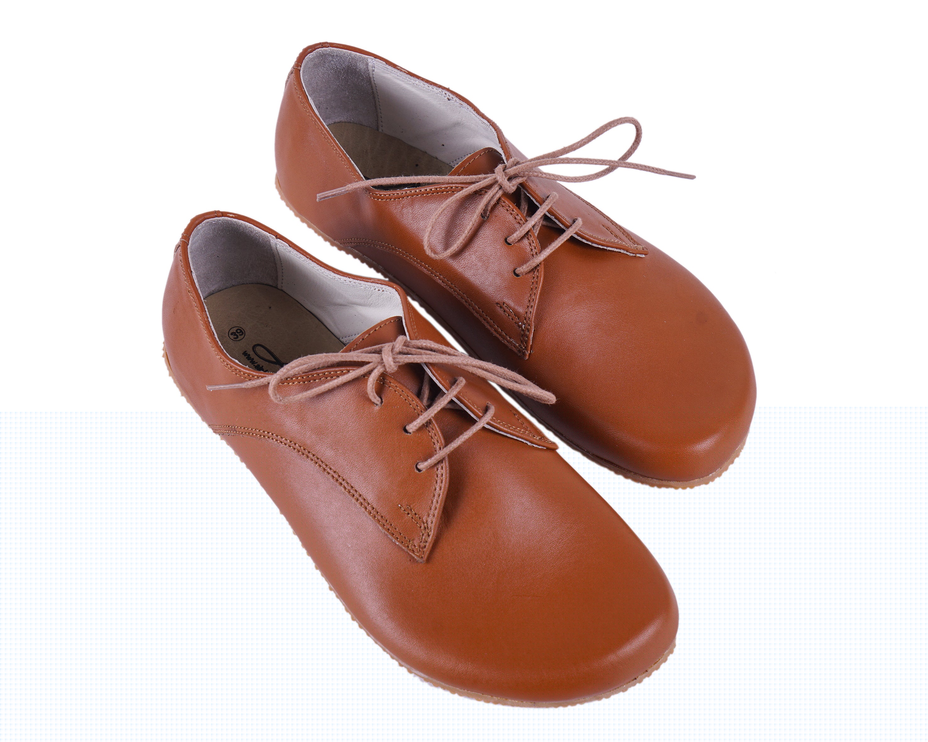 Tan  Oxford Wide Barefoot Shoes Smooth Leather Handmade 4mm Rubber Outsole 