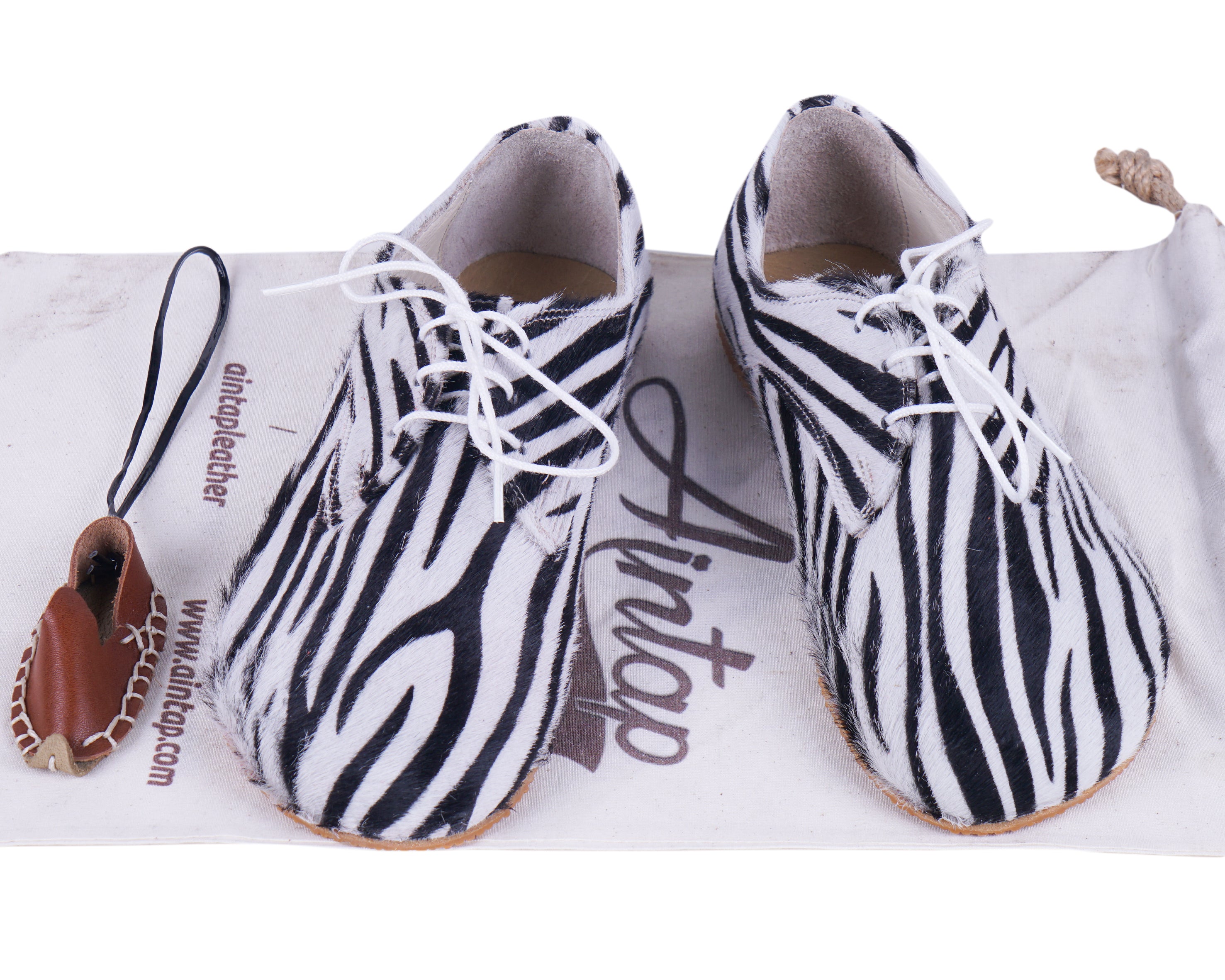 Zebra Oxford Wide Barefoot Shoes Smooth Leather Handmade 4mm Rubber Outsole