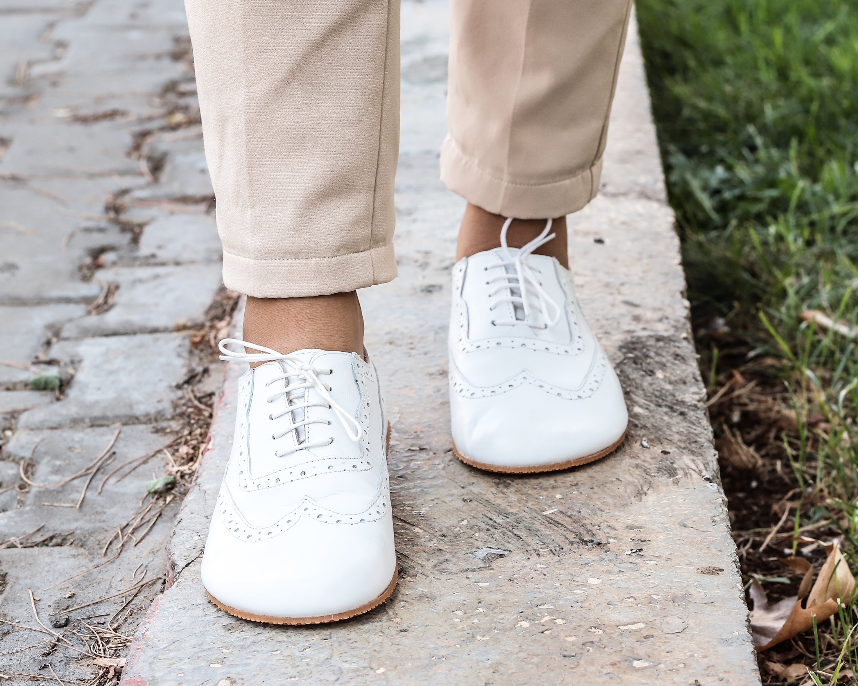 White Moccasins Wide Barefoot Shoes Smooth Leather Handmade 6mm Rubber Outsole 