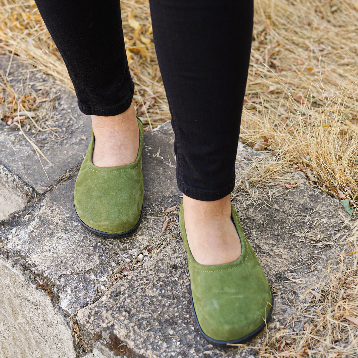 Nubuck Barefoot Ballet Shoes – 6 mm Rubber Sole – Green