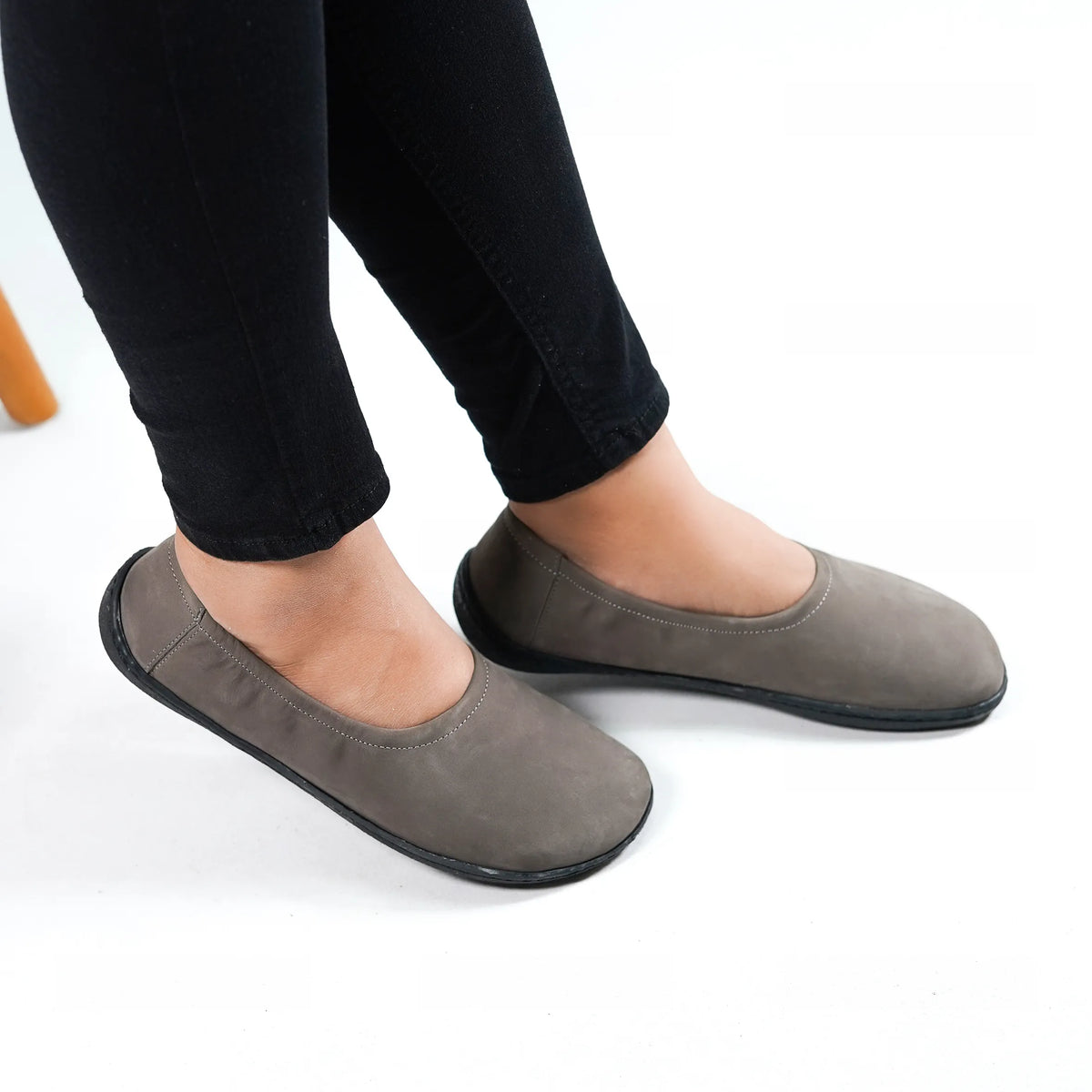Nubuck Barefoot Ballet Shoes – 6 mm Rubber Sole – Gray