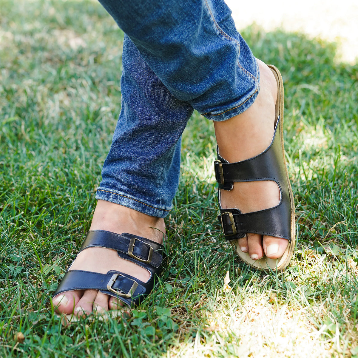 Smooth Barefoot Double Strap Sandals Shoes – Classic Sole — Leather Sole – Black