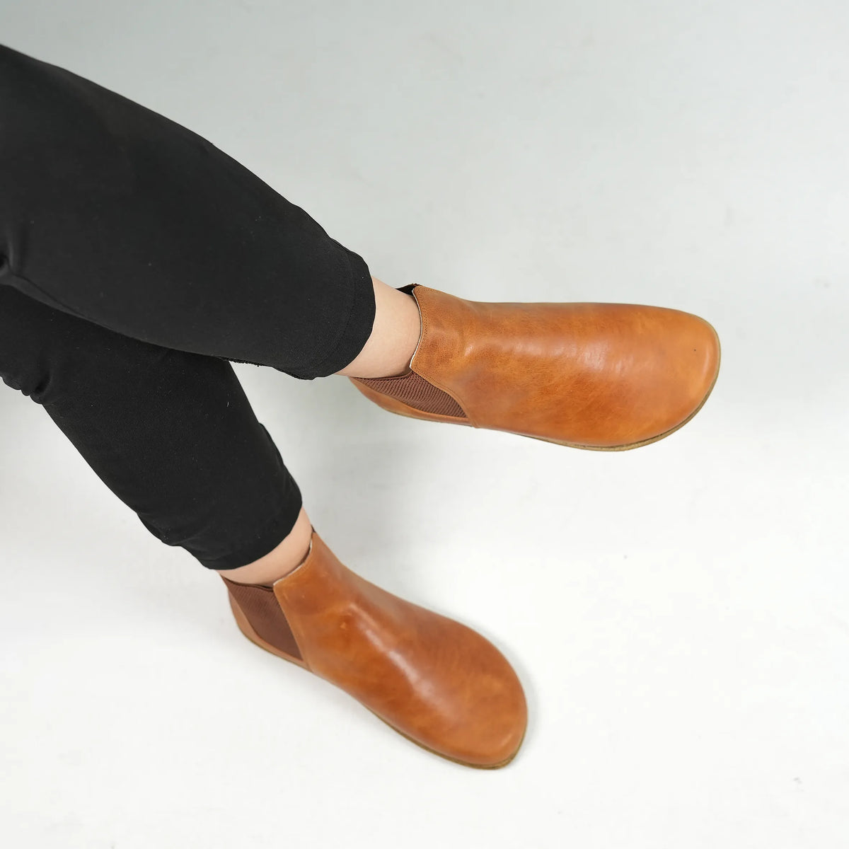 Crazy Barefoot Chelsea Boots Shoes – Classic Sole — Leather Sole – Honey Camel
