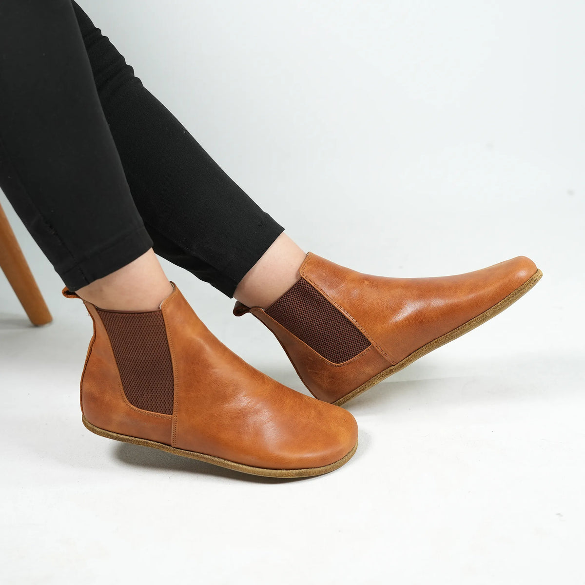 Crazy Barefoot Chelsea Boots Shoes – Classic Sole — Leather Sole – Honey Camel