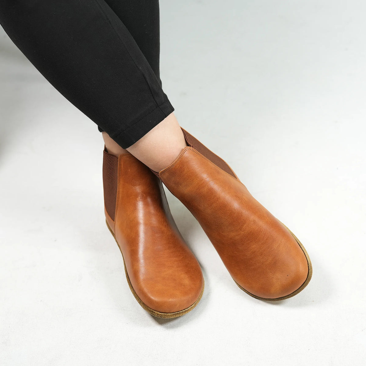 Crazy Barefoot Chelsea Boots Shoes – Classic Sole — Leather Sole – Honey Camel
