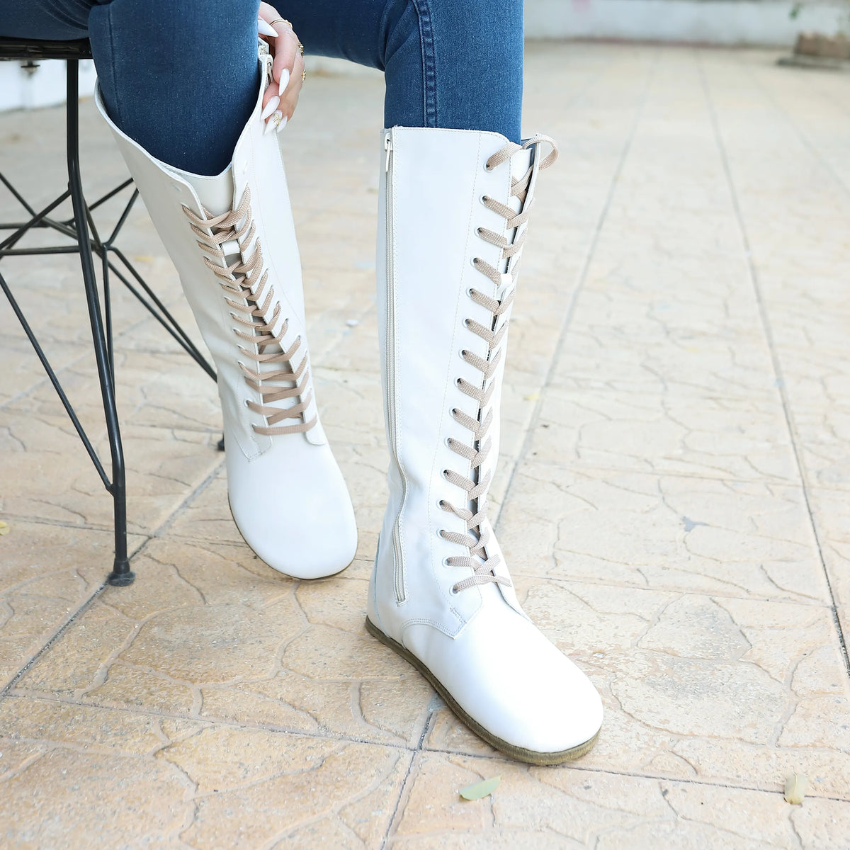 Smooth Barefoot Laces Knee Boots Shoes – Classic Sole — Leather Sole – White