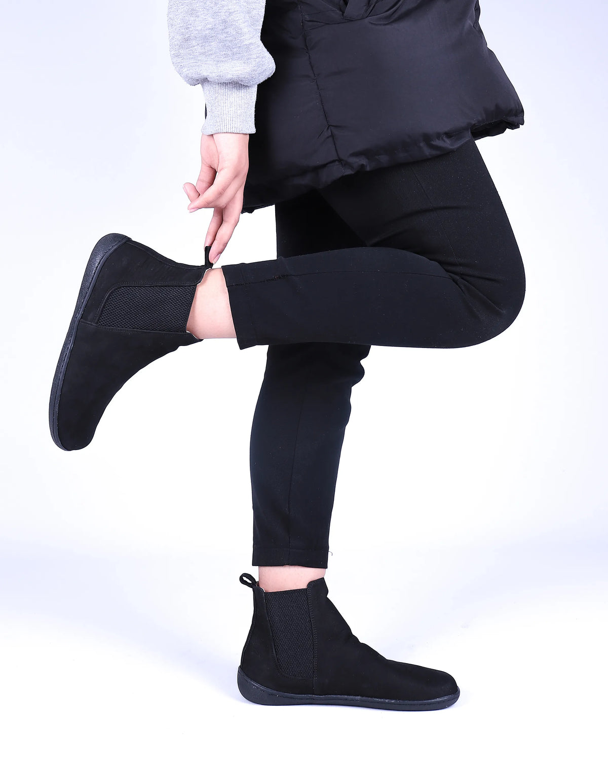 Nubuck Barefoot Chelsea Boots Shoes – 6mm Rubber Sole – Black