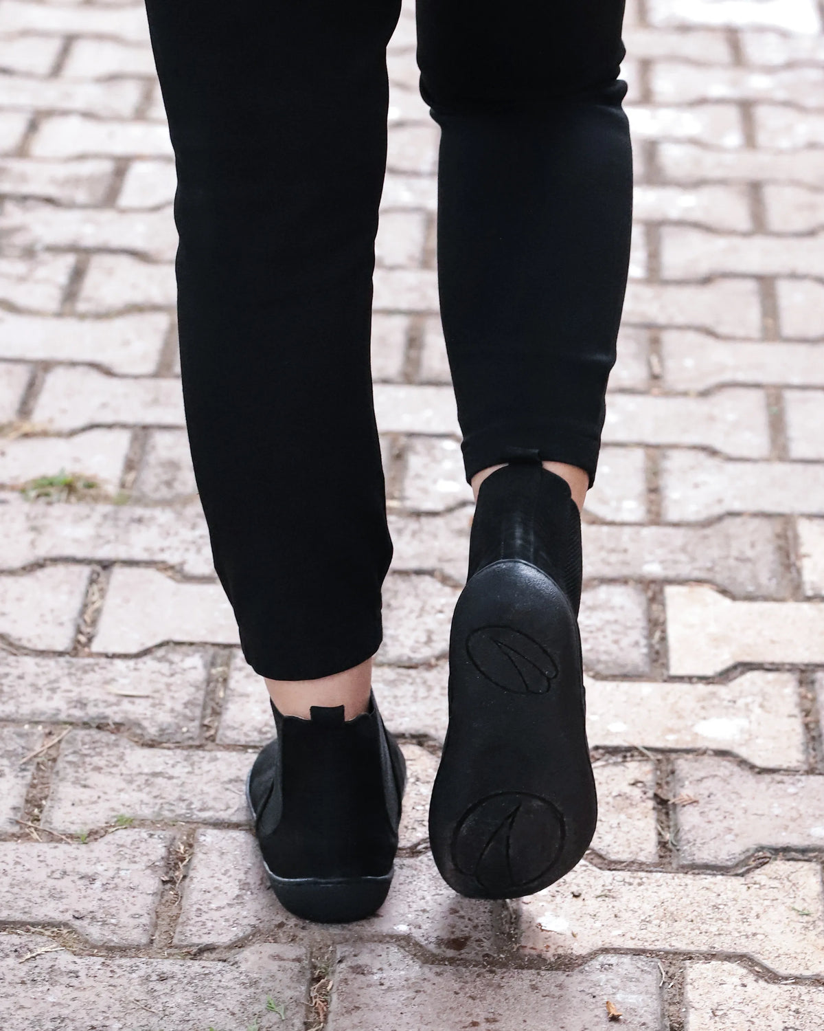 Nubuck Barefoot Chelsea Boots Shoes – 6mm Rubber Sole – Black