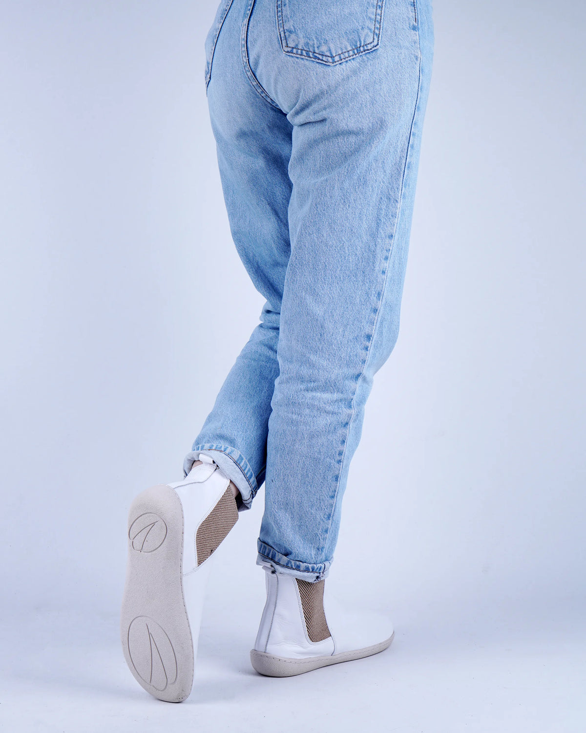 Smooth Barefoot Chelsea Boots Shoes – 6mm Rubber Sole – White